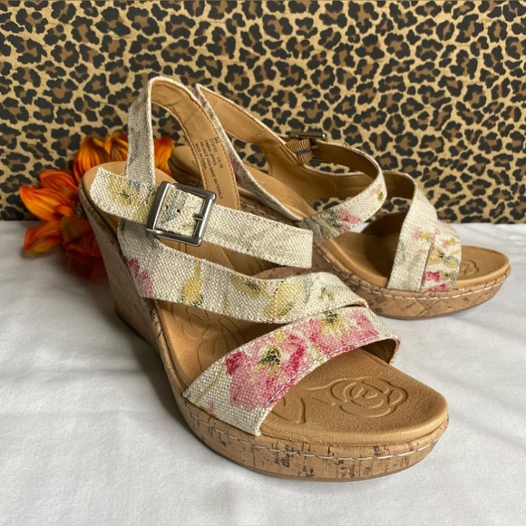 🦋B2G1🦋b.o.c Born Concept Schirra Canvas Floral Wedge Sandals | 9 | - Picture 1 of 7